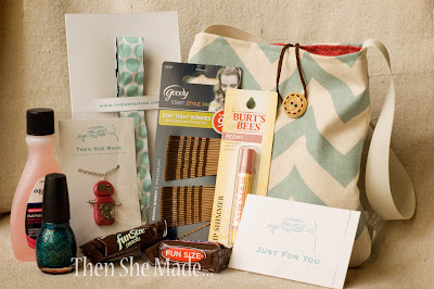 Then she made...: Reversible, Re-usable, Gift Bag Tutorial