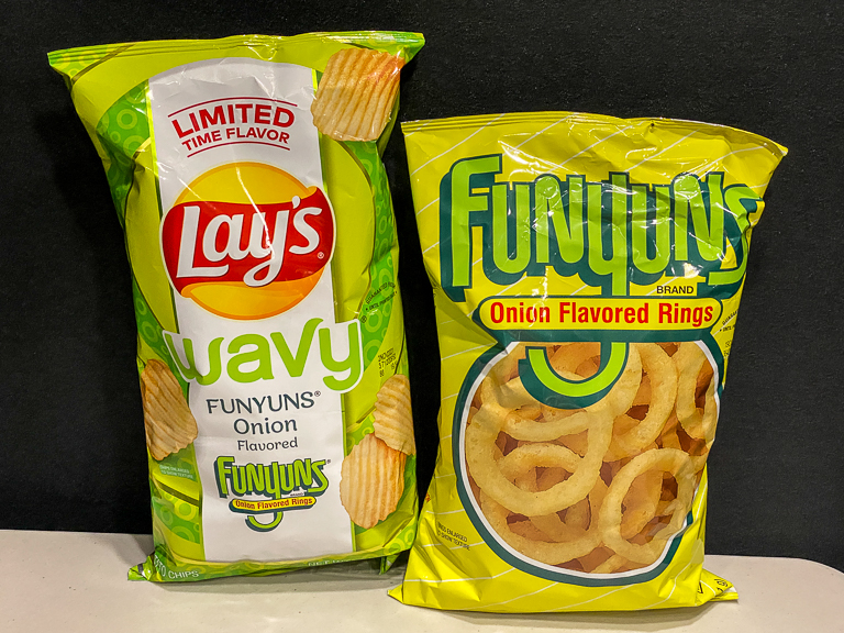  Lay's Wavy Funyuns Onion Flavored Potato Chips Ranch