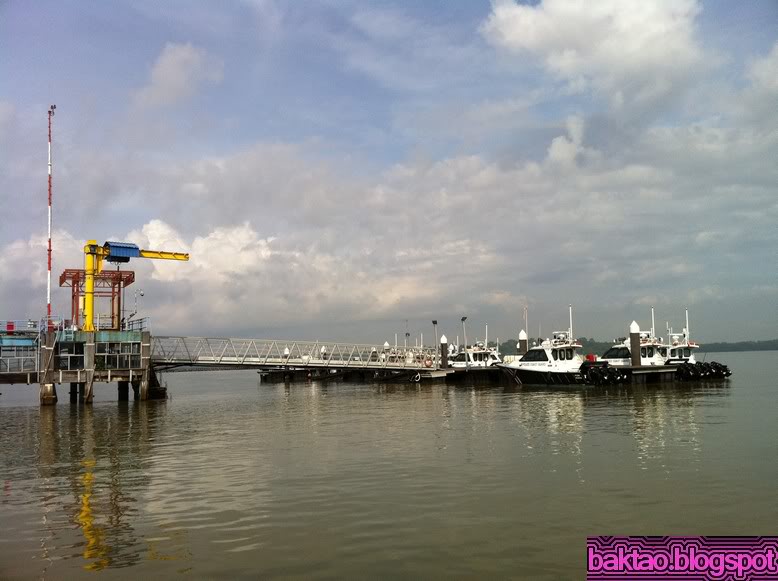 Lim Chu Kang Fish Farm Kelong Fishing in Singapore