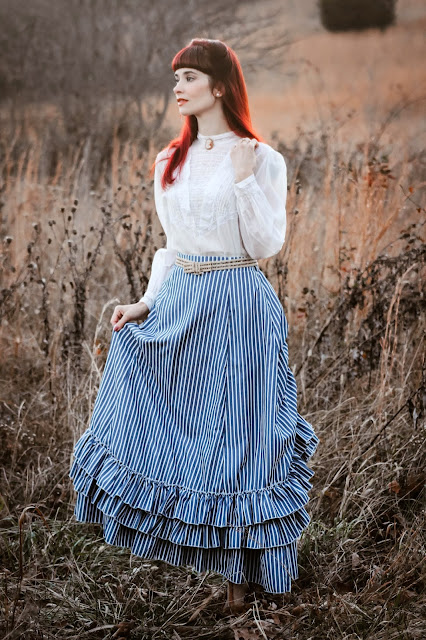 Belle Poque Women's Vintage Stripes Gothic Victorian Skirt Renaissance Style Falda Blogger Dress Review