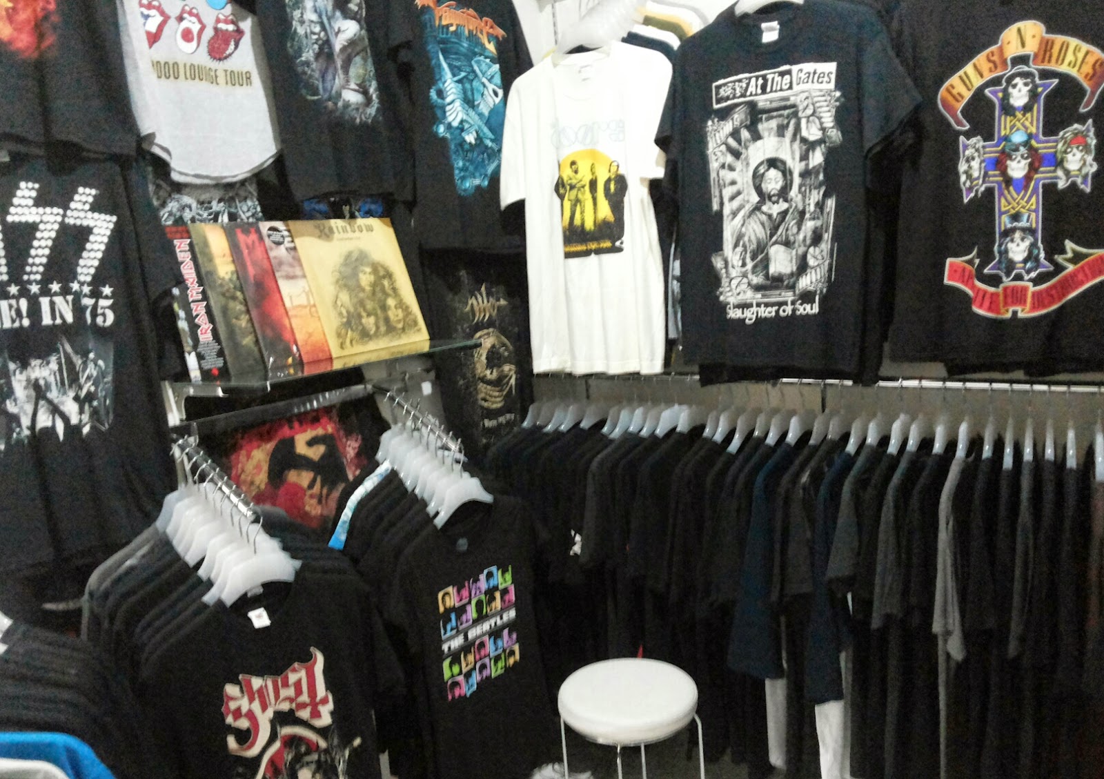 Jual merchandise band original Clearance