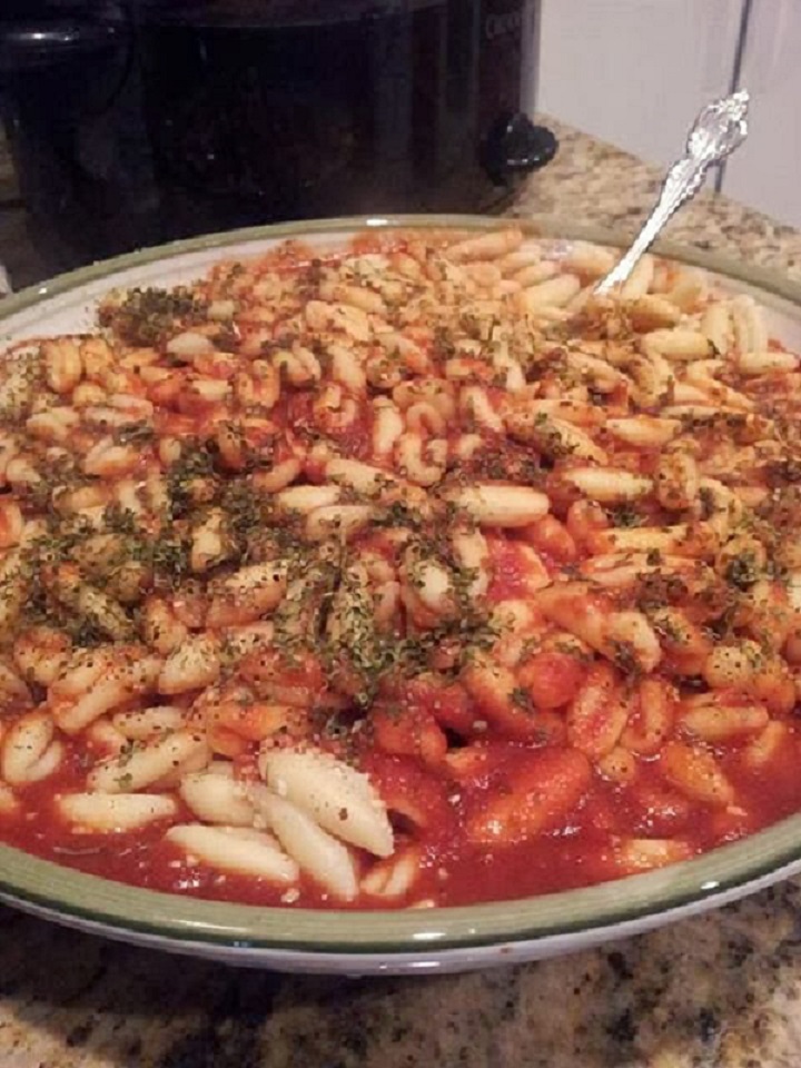 this is a big bowl of cavatelli pasta