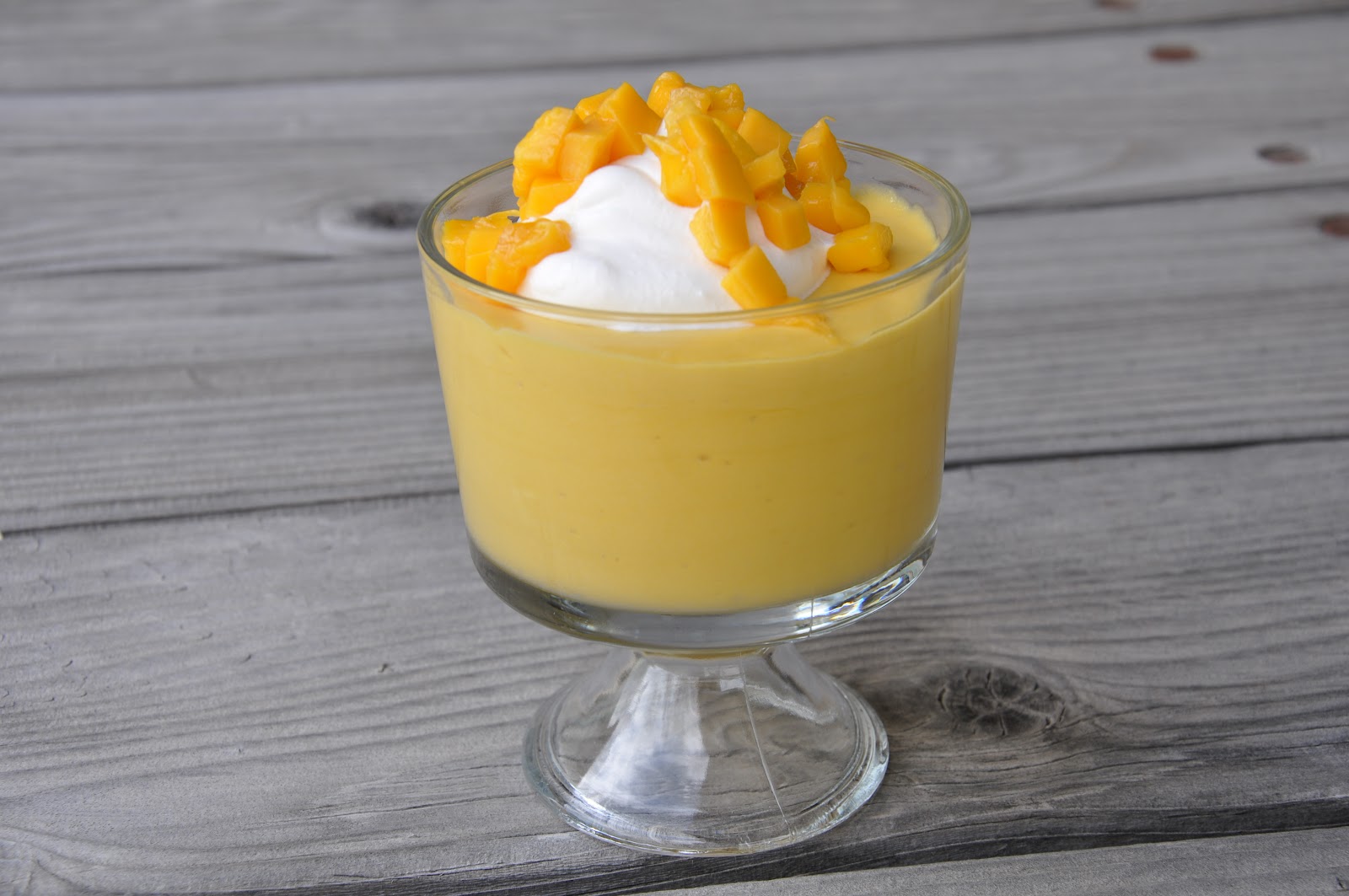 The Changeable Table: Mango Mousse