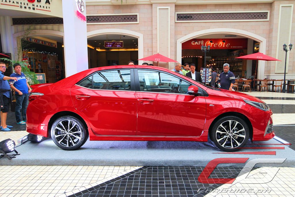 Toyota Motor Philippines Gives 2017 Corolla Altis an A-List Update (w ...