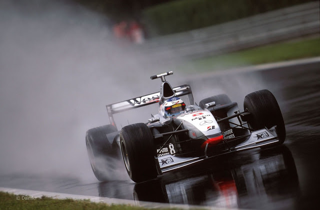 mclaren mercedes mika hakkinen