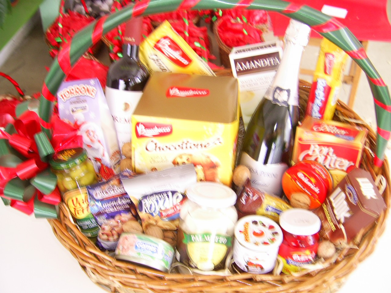 Que Vitória Tem de Bom? Você sabe como fazer uma Cesta de Natal? Que Vitória Tem de Bom? Você sabe como fazer uma Cesta de Natal?