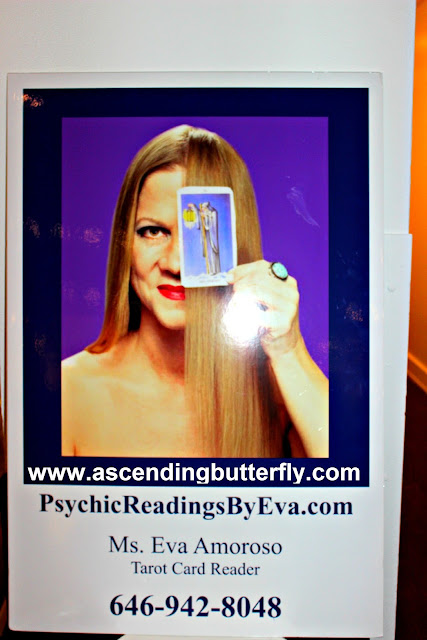 Psychic Readings by Eva at Getting Gorgeous 2015 in New York City Psychic Readings by Eva at Getting Gorgeous 2015 in New York City