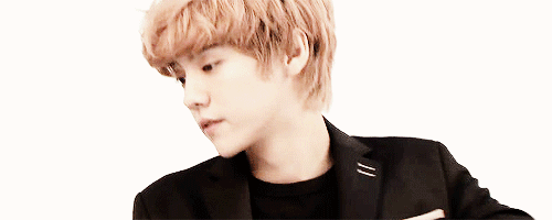 Manly+Luhan.gif