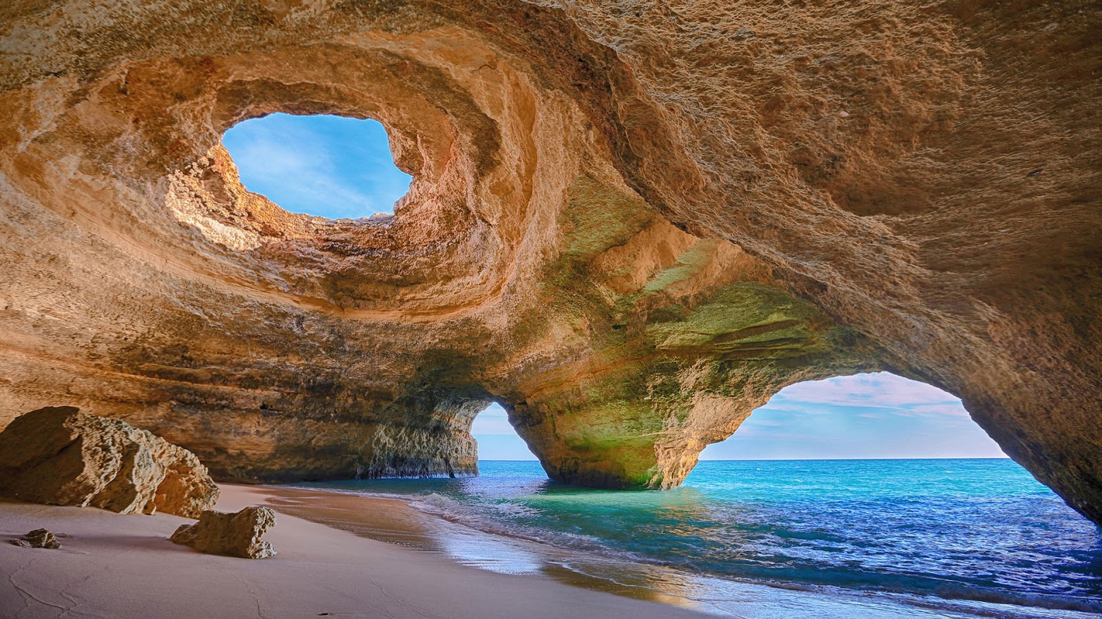 banagil cave algarve portugal