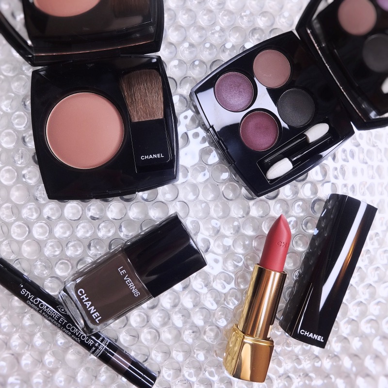 Chanel Fall-Winter 2021 Makeup Collection