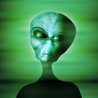 aliens have kidnapped people forse fully from the planet earth after that they sex with those human.