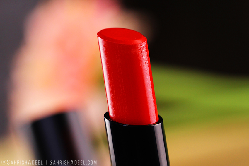 Show The Velvet Lipstick Limited Ed in Juliet Red by Swanicoco - Review, Lip Swatches & Try On!