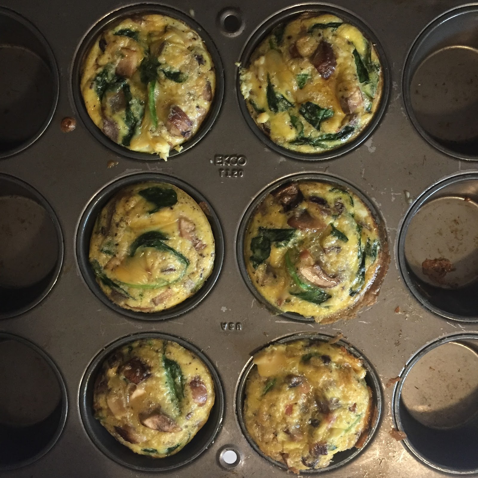 Easy Egg Cups with Spinach and Mushroom