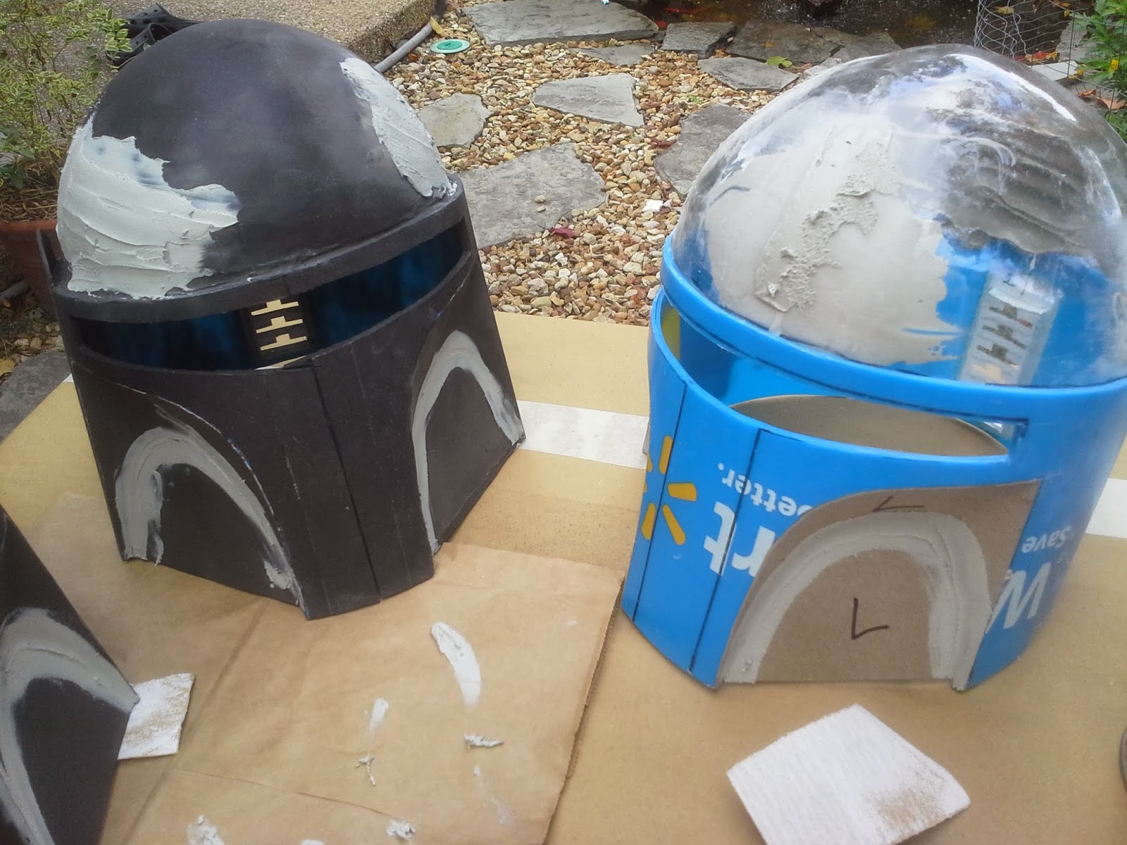 Mandalorian Helmet with Electronics