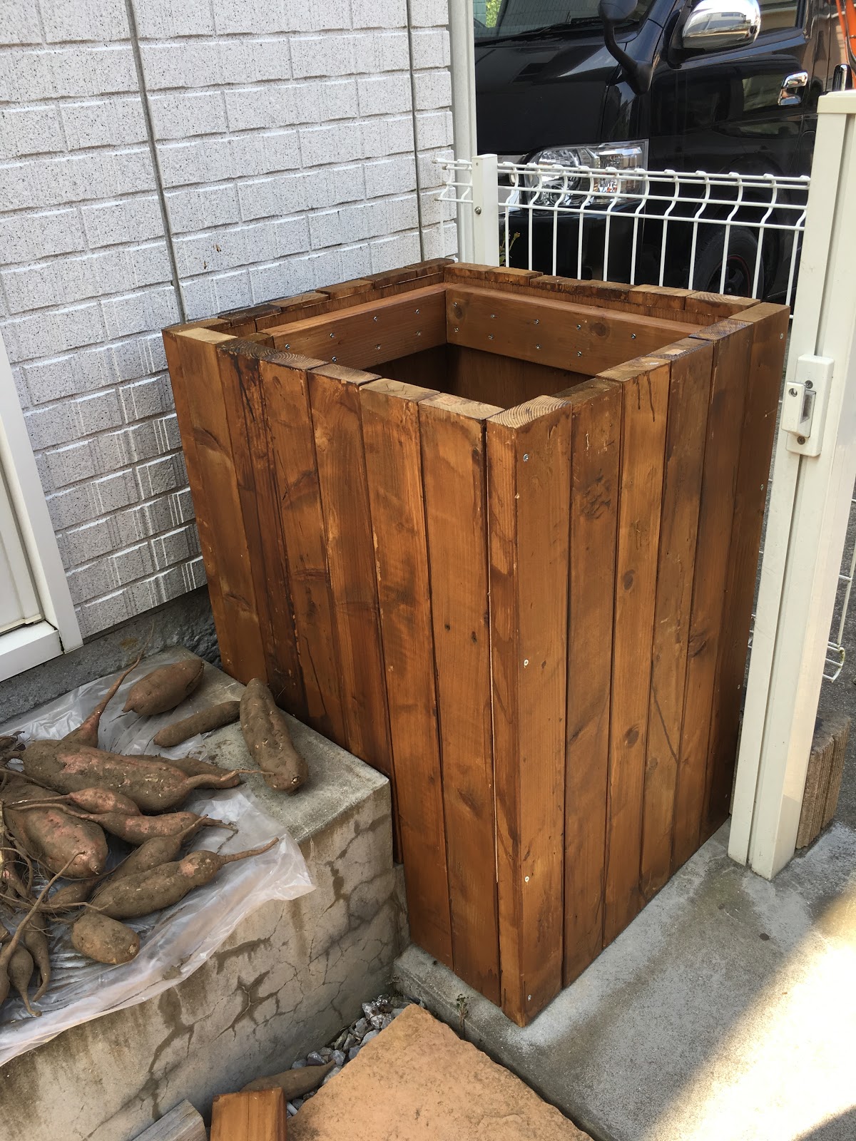 【DIY】屋外用ごみ箱を2×4材で自作してみましたゆずぽん的アバウトなDIY