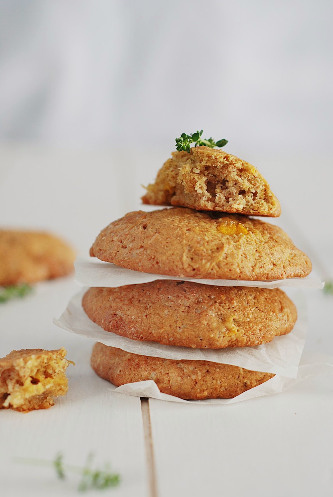 Los descubrimientos de Andrea Galletas integrales con mango, coco y chocolate blanco Los descubrimientos de Andrea Galletas integrales con mango, coco y chocolate blanco