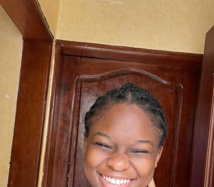 "Je laisse tout à dieu" d'Indira franchi la barre des 1 millions de