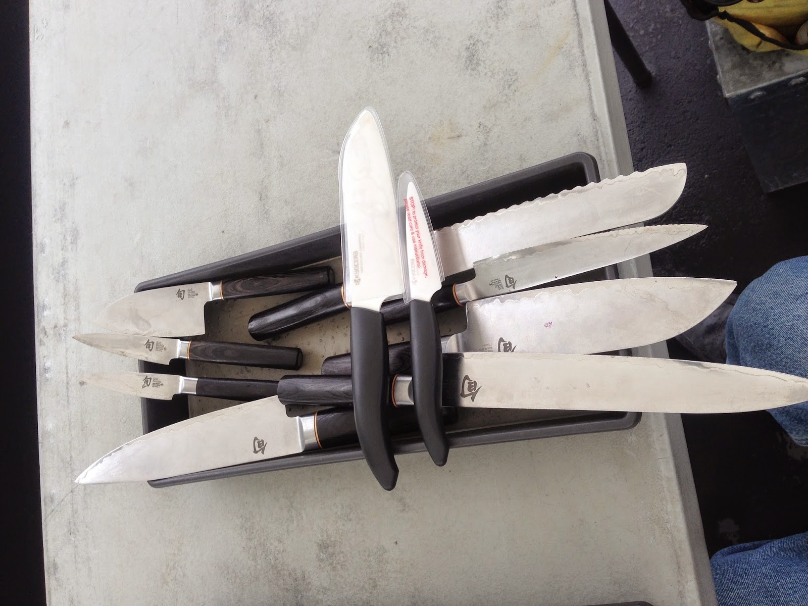 Mobile Knife Sharpening / Knife Sales Sharpened a Nice Set of Shun and