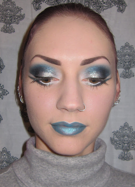 Glitter is my Crack: Snow Queen/Blue Winter Makeup look with Morgana ...