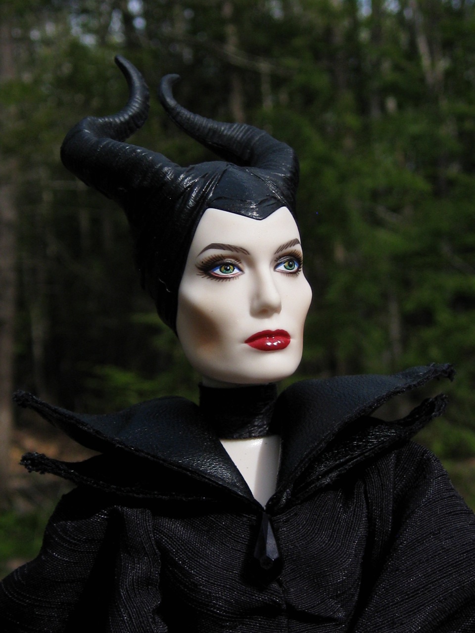 Disney Villains MALEFICENT Angelina Jolie Doll - ayanawebzine.com