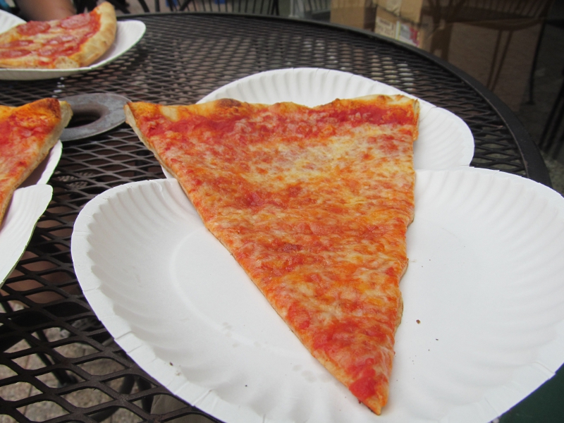 Watch Me Eat Mauro's Pizza in Hollywood, FL