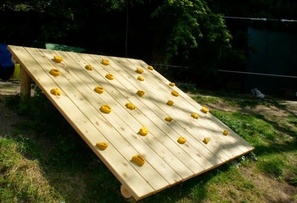 Playground equipment for gardens &#8211; 25 great models!