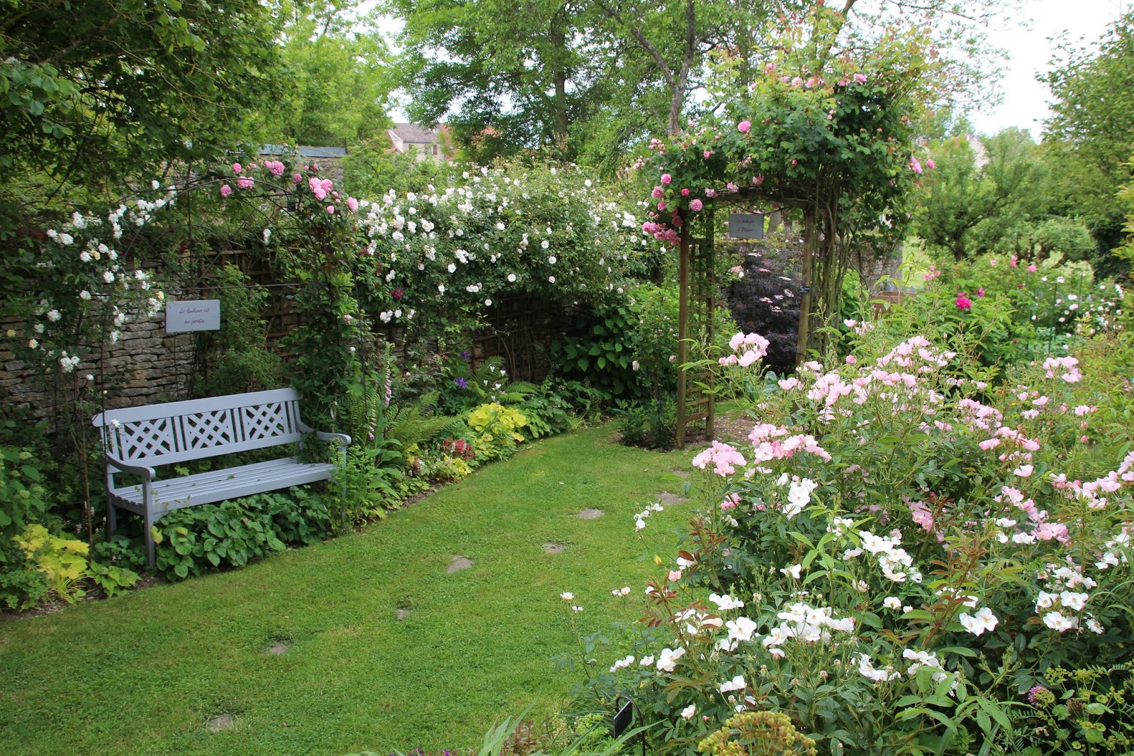 Notre jardin secret.: Le jardin redevenu "secret"