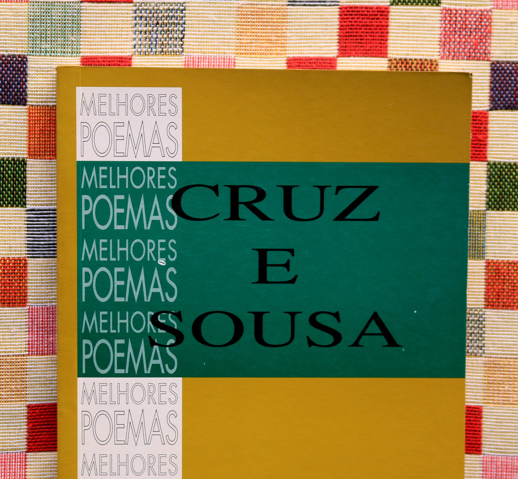 Poemas De Cruz E Souza - NAZAEDU