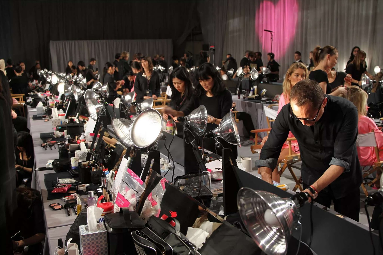 Backstage. бэкстейдж со съемок. крокус сити холл бэкстейдж ресторан. Backstage. фотограф бэкстейдж.