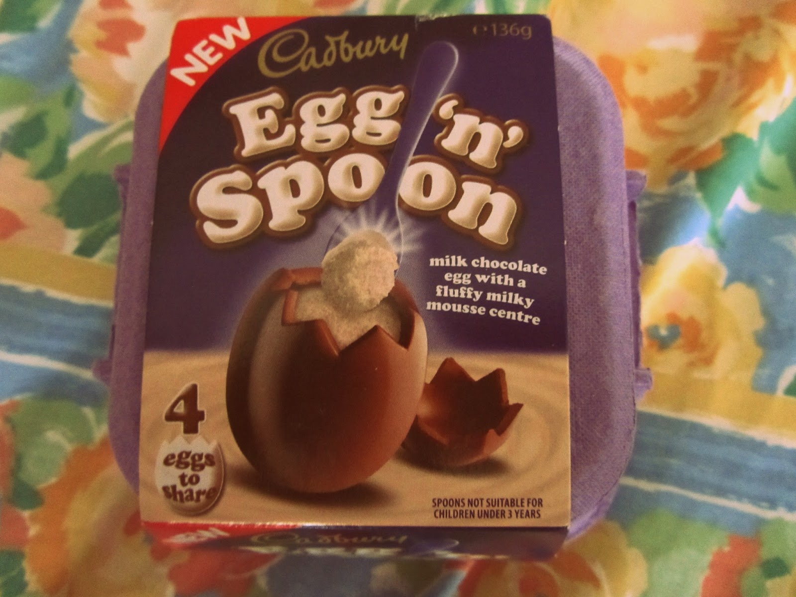 Review Crazy Cadbury Vanilla Egg 'n' Spoon