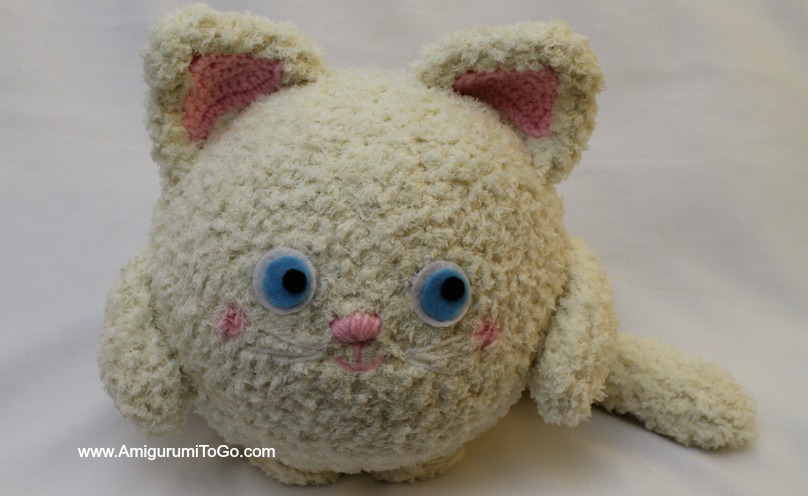 Olive You! Fat Kitty ~ Amigurumi Pillow ~ Amigurumi To Go