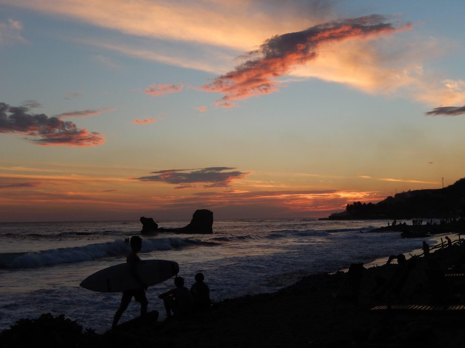 SurfCity El Salvador