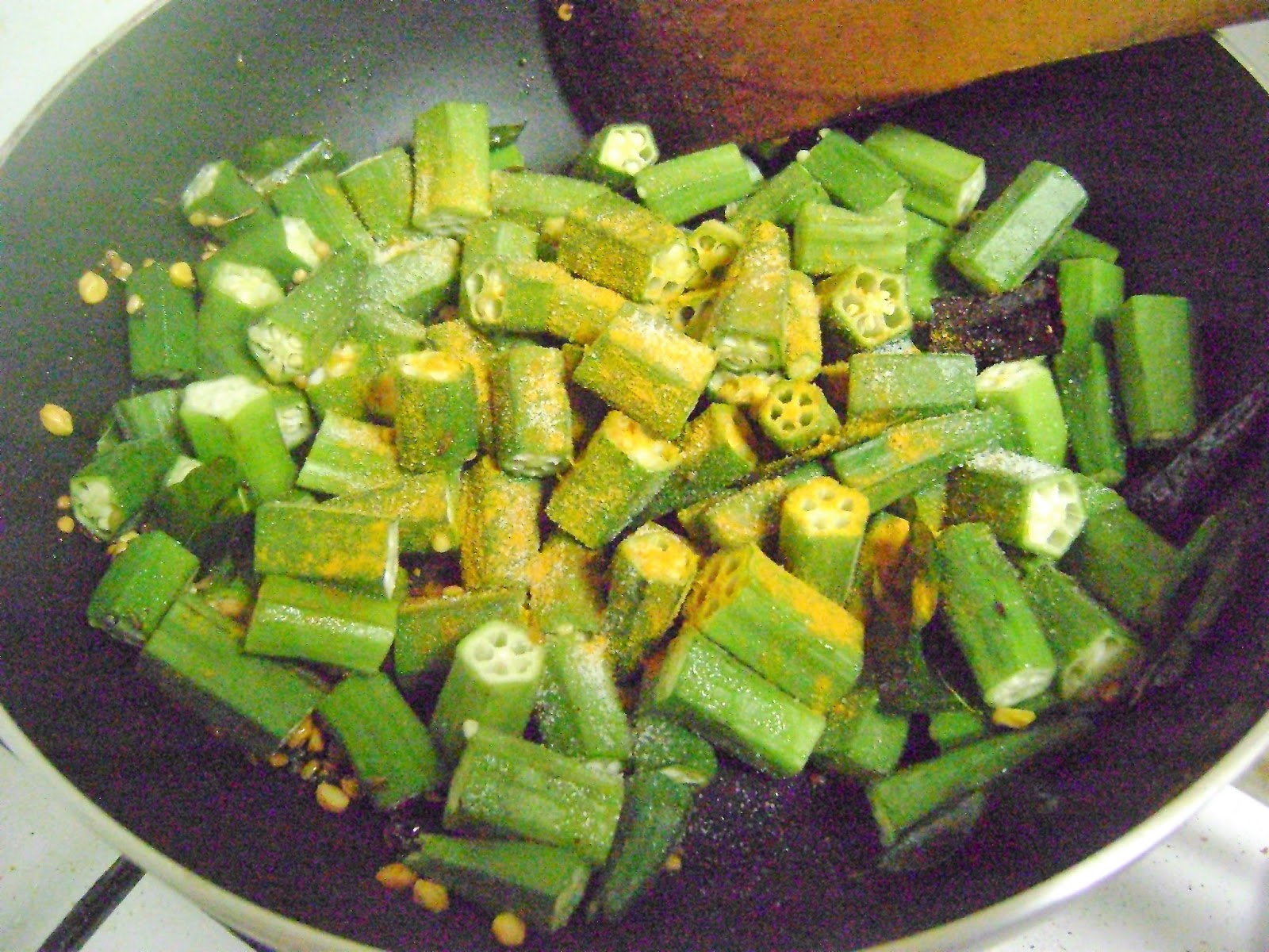 Bethica's Kitchen Flavours Okra Paruppu Usili (Okra & Lentil Scrambled