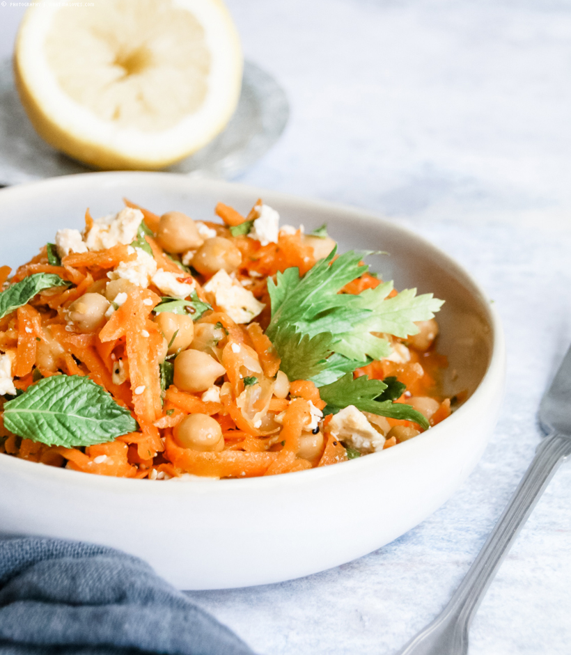 Karotten-Kichererbsen-Salat mit Feta