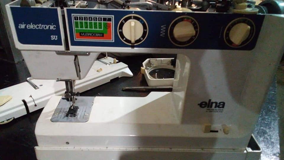 atampahura අටම්පහුර elna su air electronic sewing machine