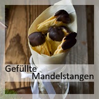 http://christinamachtwas.blogspot.de/2012/11/platzchenzeit-gefullte-mandelstangen.html