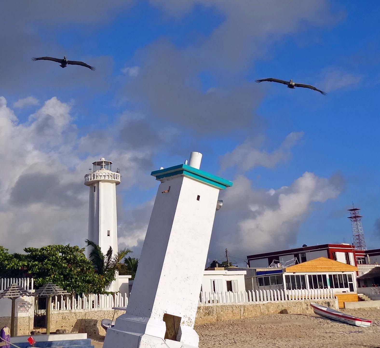 Joe's Retirement Blog: Beach Walk, Puerto Morelos, Quintana Roo, Yucatan Peninsula, Mexico