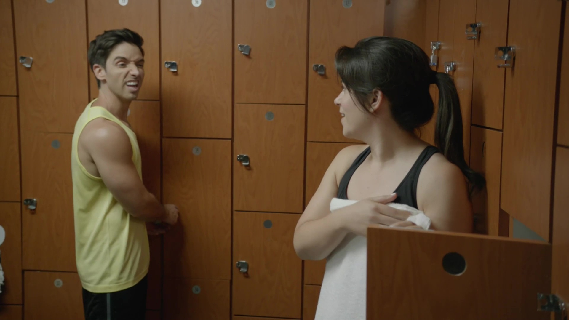 ausCAPS: Paul W. Downs and Stanley Kenneth Etoty shirtless in Broad City 3-03 "Game Over"
