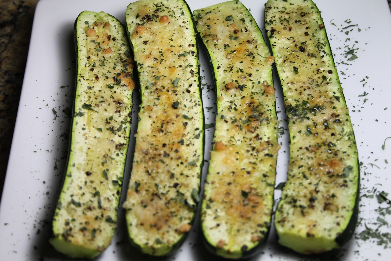 Effortnesslessly Easy Roasted Zucchini