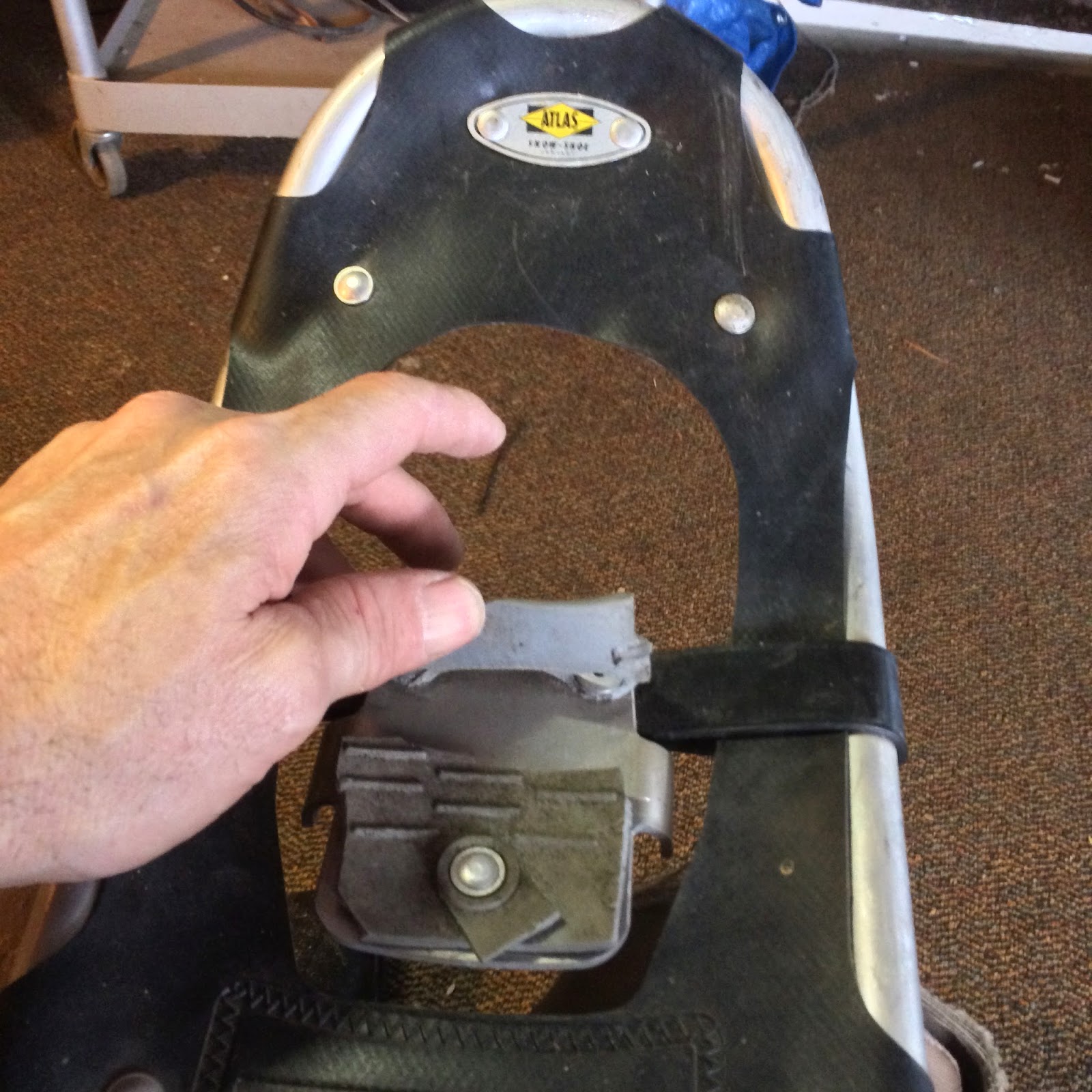 BCKRVUE ATLAS SNOWSHOE BINDING REPAIR