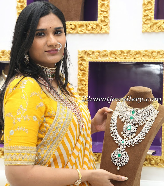 Latest Jewellery Sets by Manjula Jewels