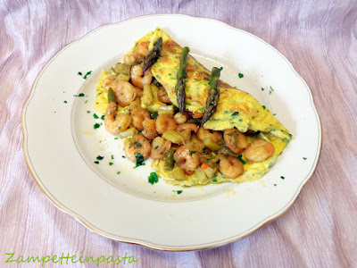 Omelette con asparagi e gamberetti - Ricetta con asparagi