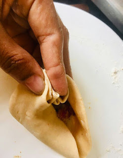 onion-stuffed-paratha-recipe-step-4(a-8) onion-stuffed-paratha-recipe-step-4(a-8)