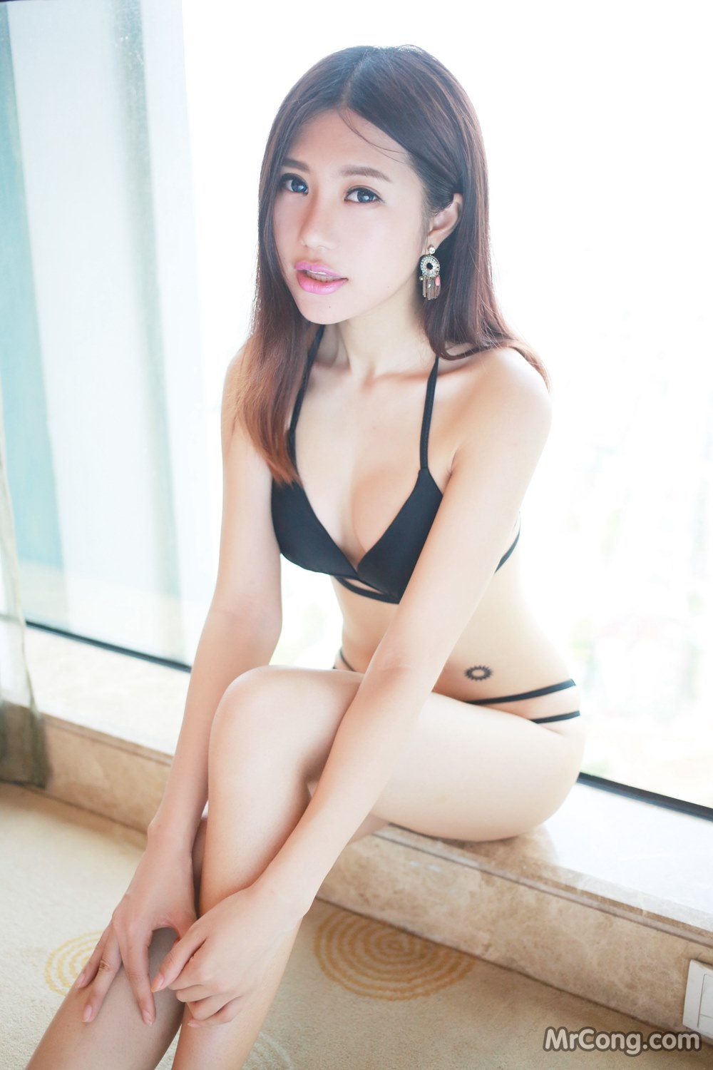 MyGirl No.078: Model Ula (绮 里 嘉) (68 pictures)