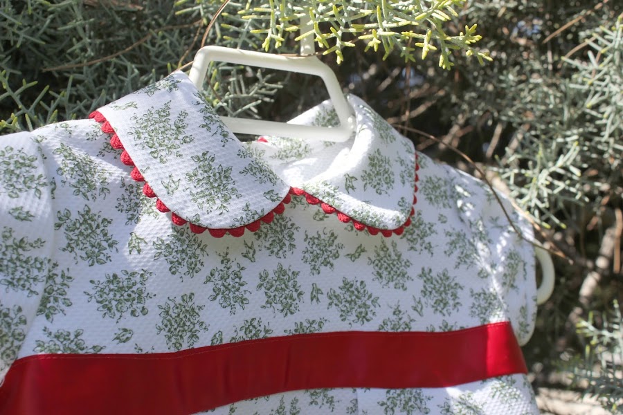 DIY Ropa de bebé: Vestido de flores y mangas de globo. patrón gratis