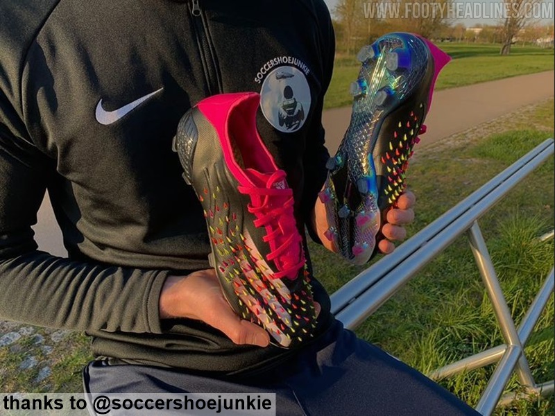 nike zoomx vaporfly next white