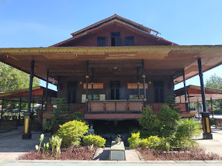 rumah bantayo poboide