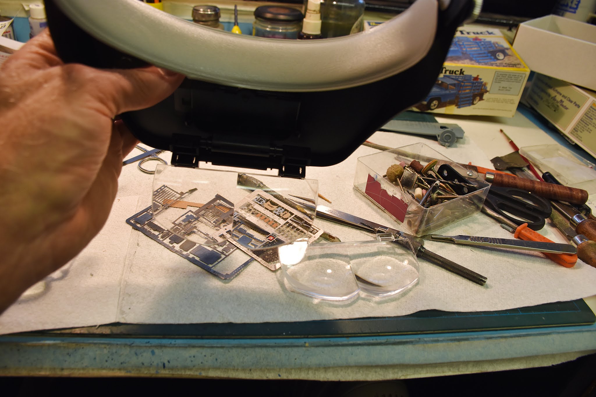 Scale Model News CLOSEUP MODEL MAKING WITH THE LIGHTCRAFT STANDARD