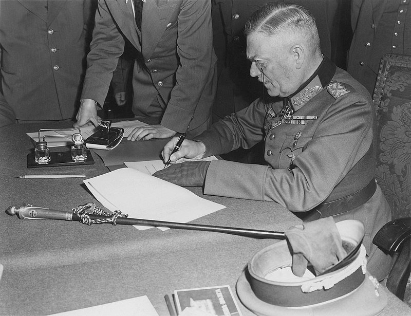 LA RENDICIÓN DE ALEMANIA (IIªGM)