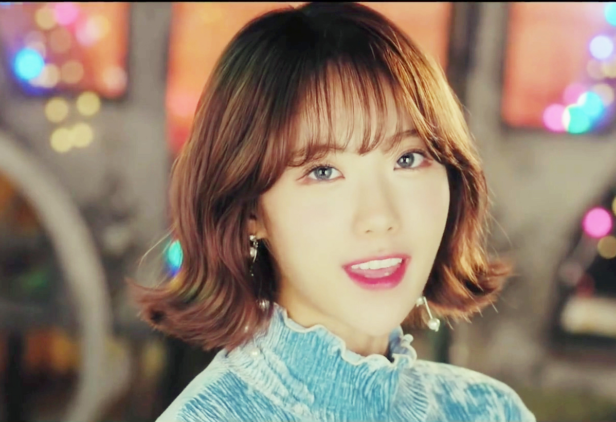 KOREAN DIGITAL PERM DUBAI Every Day Easy,CLEAN , BEAUTIFUL HAIR STYLE